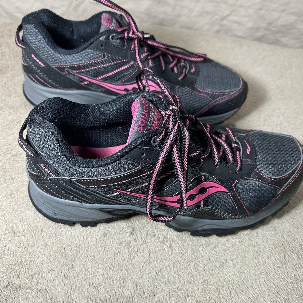Saucony Excursion TR7 Trail Running Shoes Womens 8.5 Black Pink 15170-1